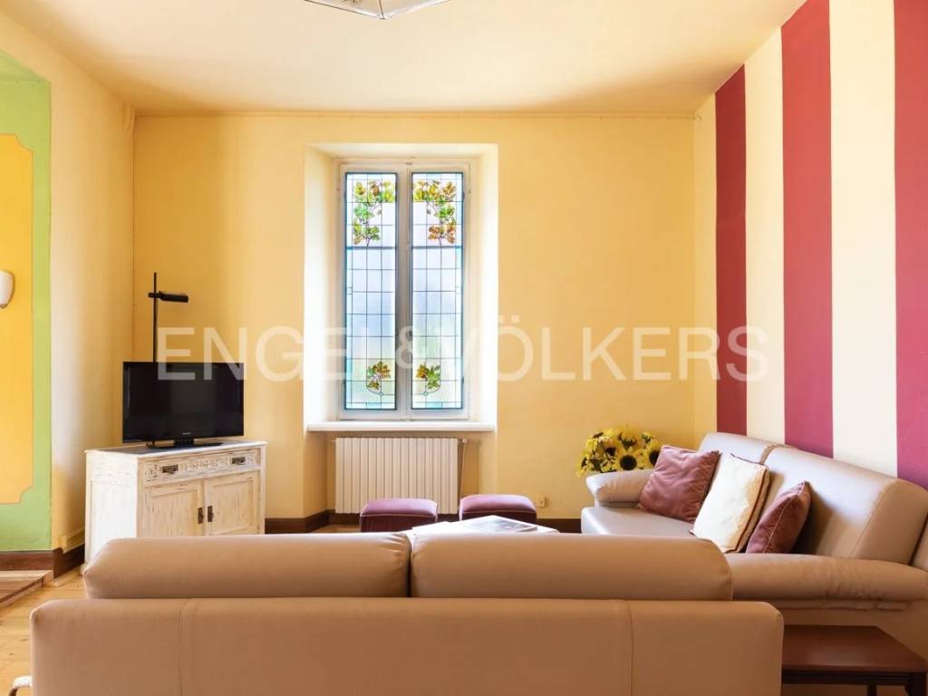 Appartamento a Castelveccana in Via per Il Castello, 8 - Foto 3