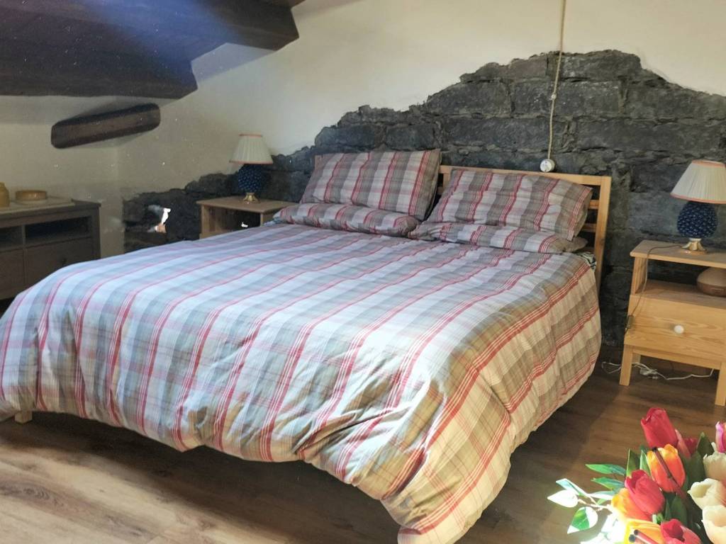 Villa a Zafferana etnea in Via Zafferana, 1 - Foto 4