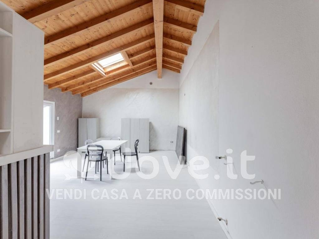 Appartamento a Mesenzana in Via G. Mazzini, 9 - Foto 3