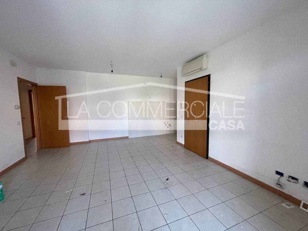 Appartamento a Mogliano veneto in Via Palma il Vecchio, 5 - Foto 4