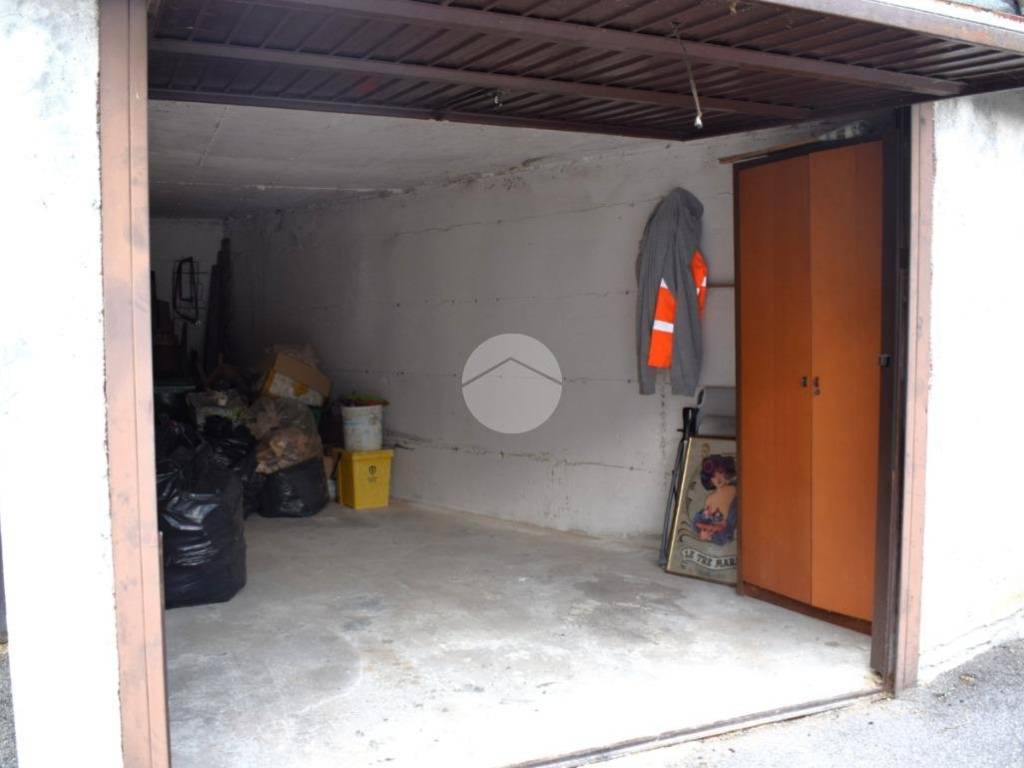 Box / garage a Borno in Via Rocca, 25 - Foto 2