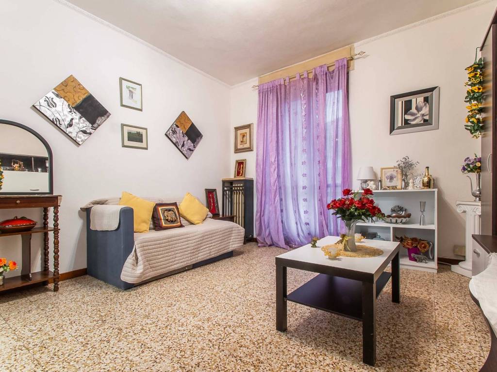 Appartamento a Gorla minore in Via Europa - Foto 2