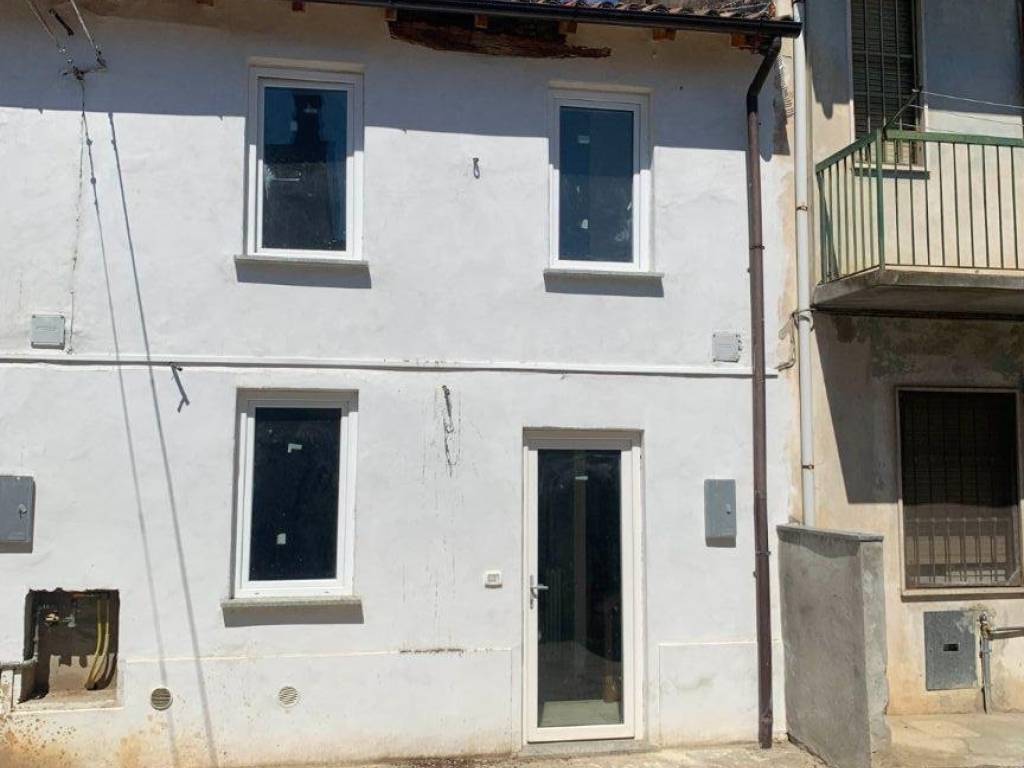 Casa indipendente a Garlasco in Via del Carretto, 19 - Foto 2