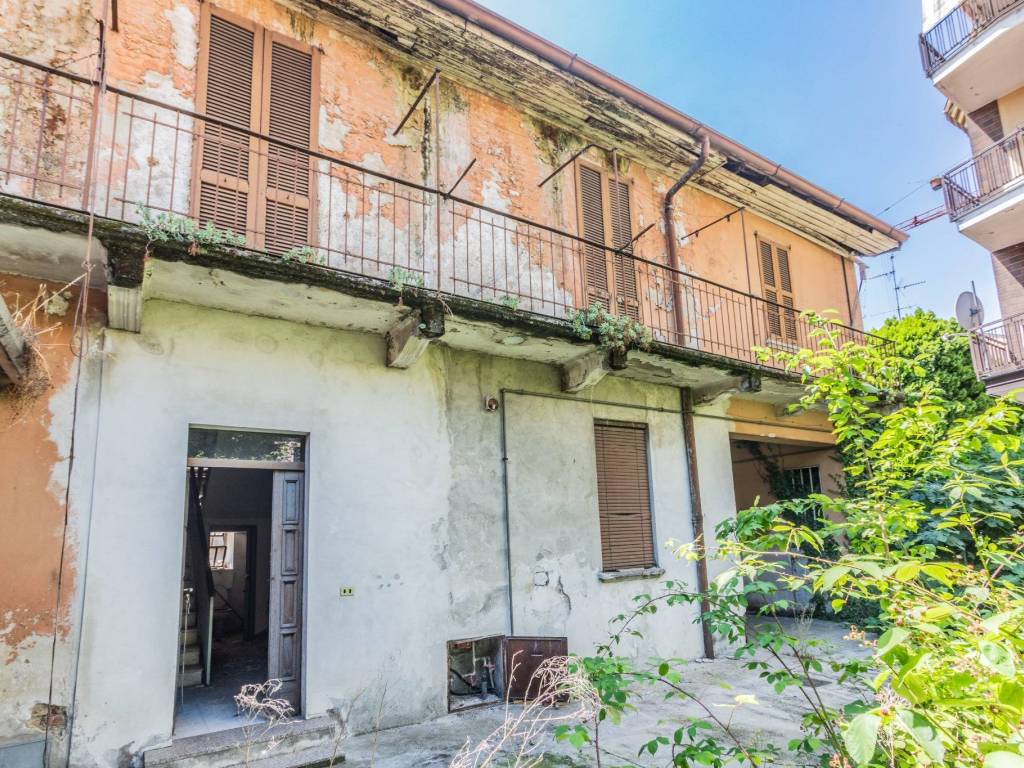 Villa a Saronno in Via Guglielmo Marconi - Foto 4