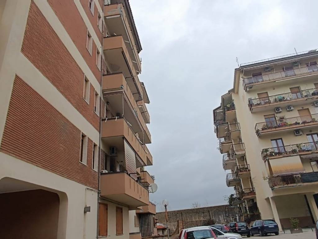 Appartamento a San nicola la strada in Corso Alcide De Gasperi, 34 - Foto 2