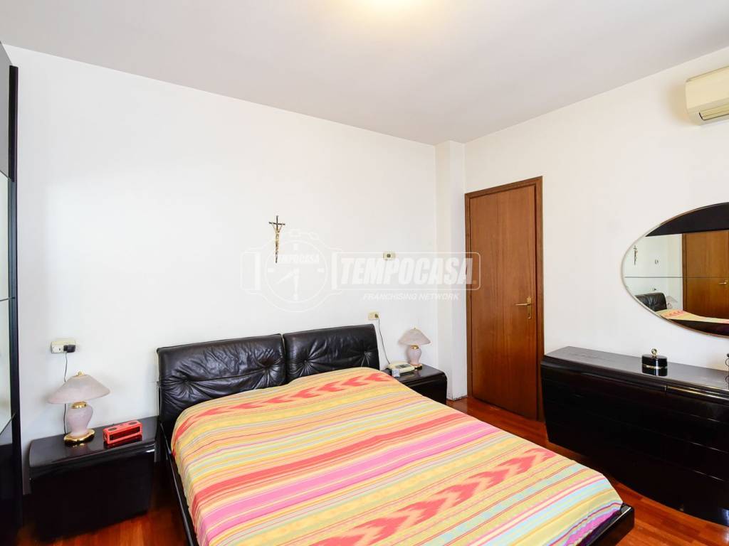 Appartamento a Lipomo in Via della Resistenza 44 - Foto 4
