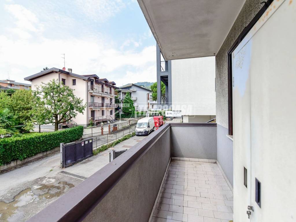 Appartamento a Lipomo in Via della Resistenza 44 - Foto 5