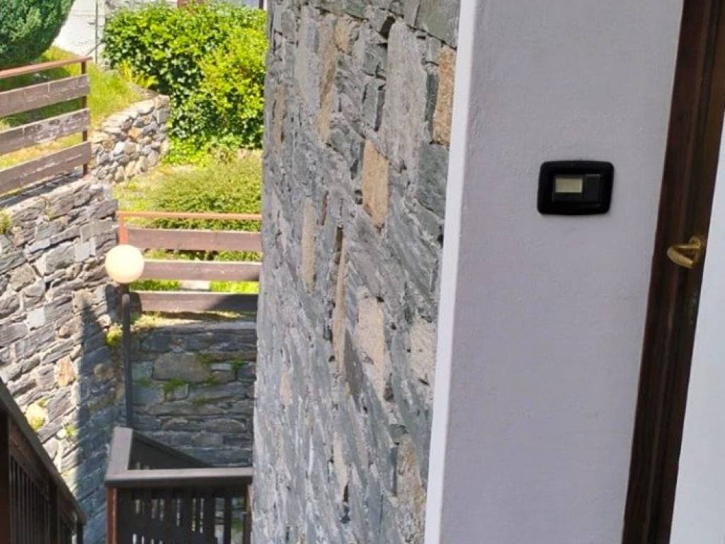 Appartamento a Chiesa in valmalenco in Contrada Sasso, 101 - Foto 2