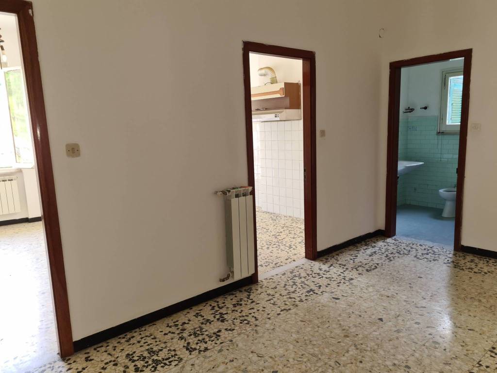 Appartamento a Borzonasca in Via Angelo Grilli - Foto 3