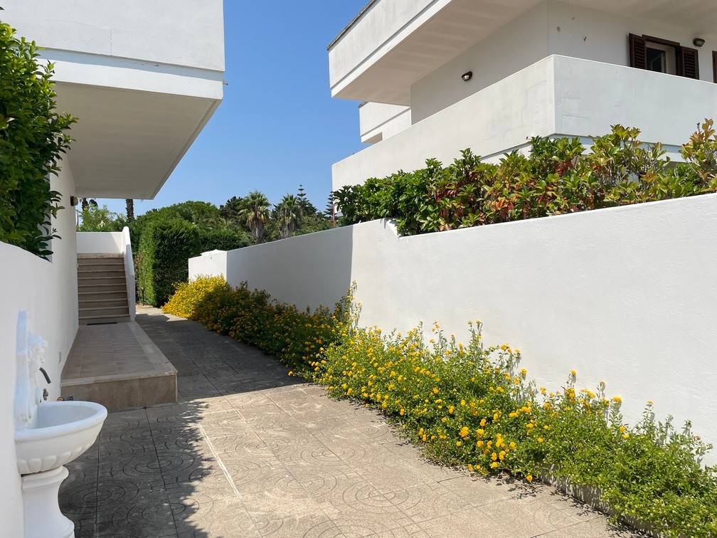 Villa a Melendugno in Via Massimo Troisi - Foto 3