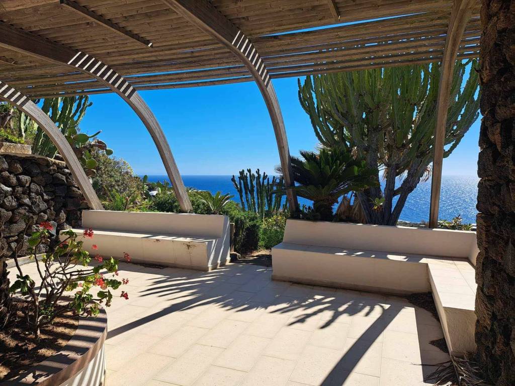 Villa a Pantelleria in Via Roncone Salerno - Foto 2