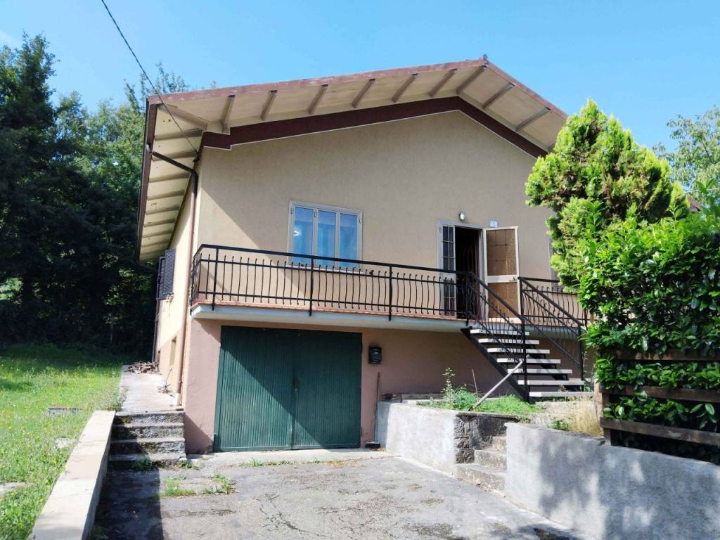 Villa a Ventasso in Via Giarola - Foto 2