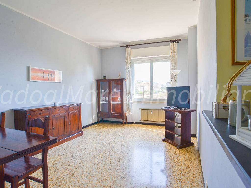 Appartamento a Savona in Via dei Lottero - Foto 5