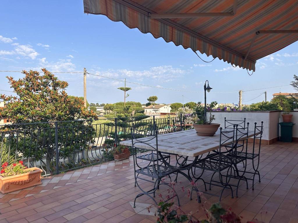 Villa a Martinsicuro in Via Civita, 11 - Foto 3