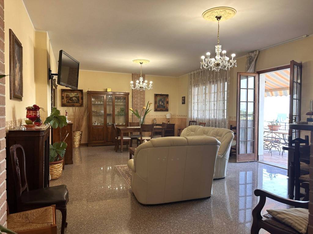 Villa a Martinsicuro in Via Civita, 11 - Foto 5