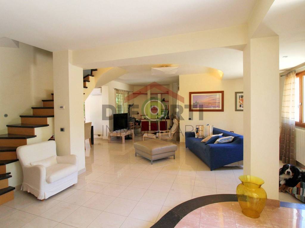 Villa a Ragusa in Via Giuseppe Impastato, 31 - Foto 5