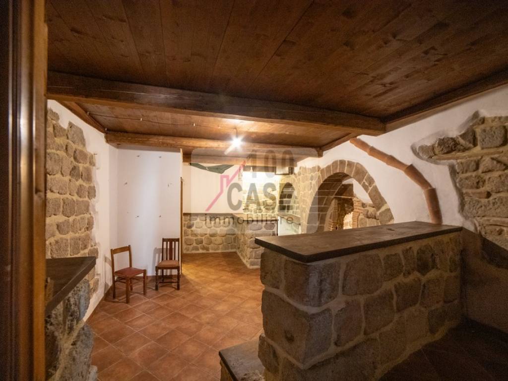 Appartamento a Abbadia san salvatore in Via Custoza - Foto 3