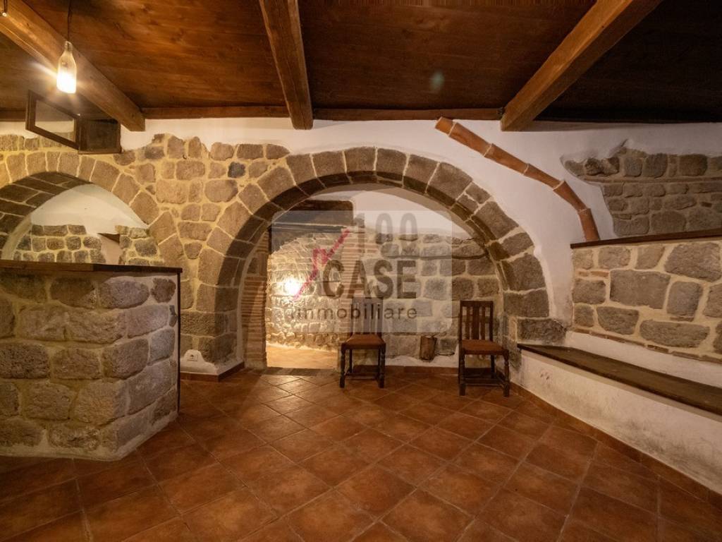 Appartamento a Abbadia san salvatore in Via Custoza - Foto 4