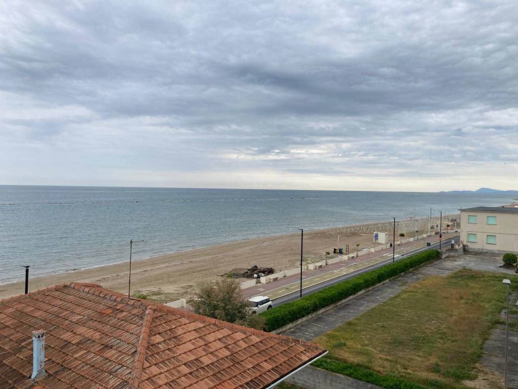 Appartamento a Fano in via Faa di Bruno - Foto 5