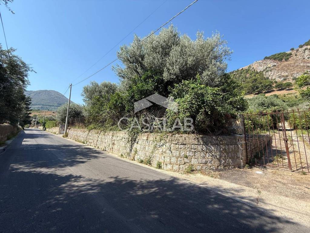 Terreno a Carini in Via Aldo Moro - Foto 2