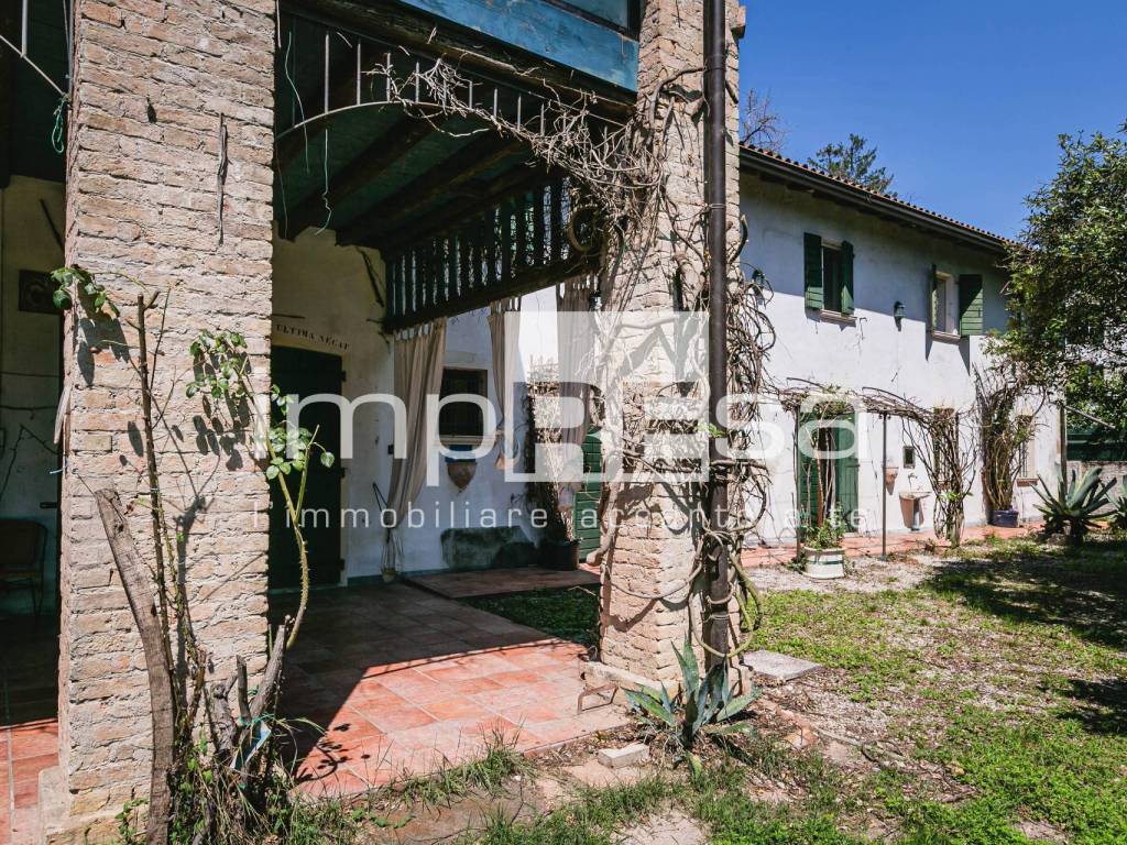 Villa a Azzano decimo in Via Chiesa Antica, 4 - Foto 4