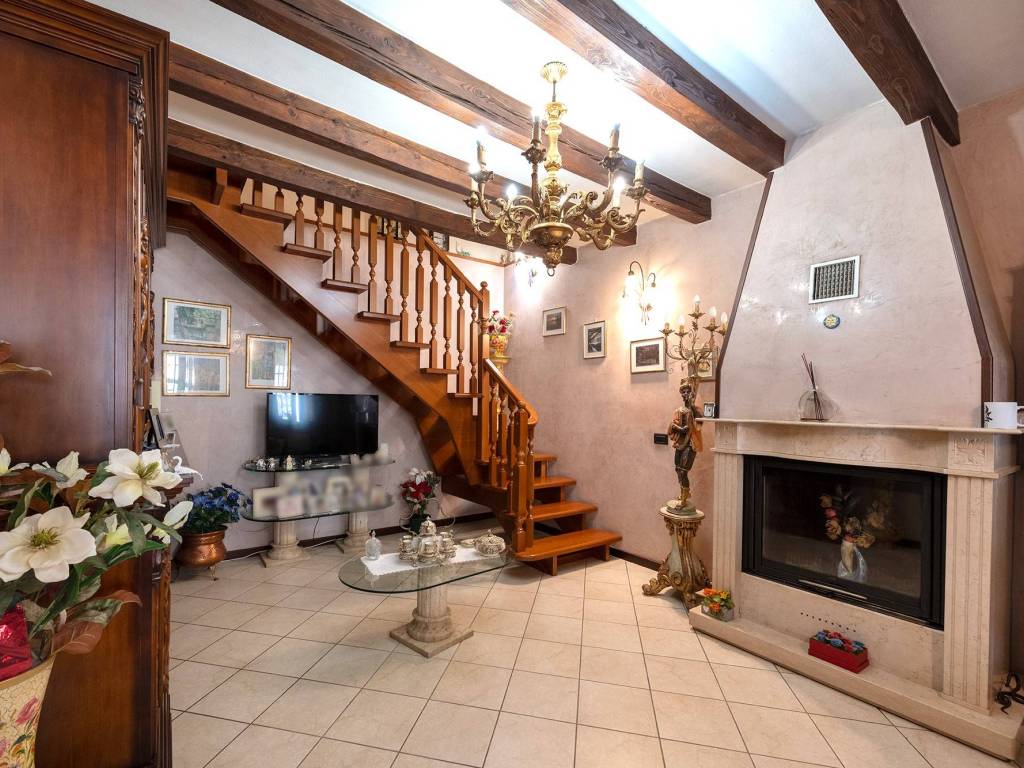 Casa indipendente a Castel mella in Via Torbole - Foto 2