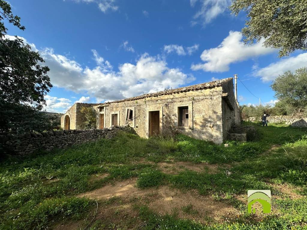 Rustico / casale a Canicattini bagni in Contrada Bosco di Sopra - Foto 5