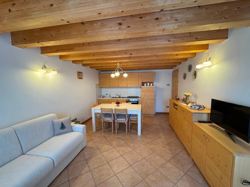 Appartamento a Roana in Via Achille Papa, 57 - Foto 4