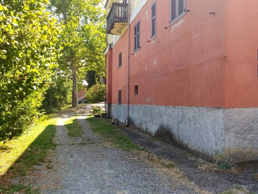 Casa indipendente a Cremolino in Via Bruceta - Foto 2