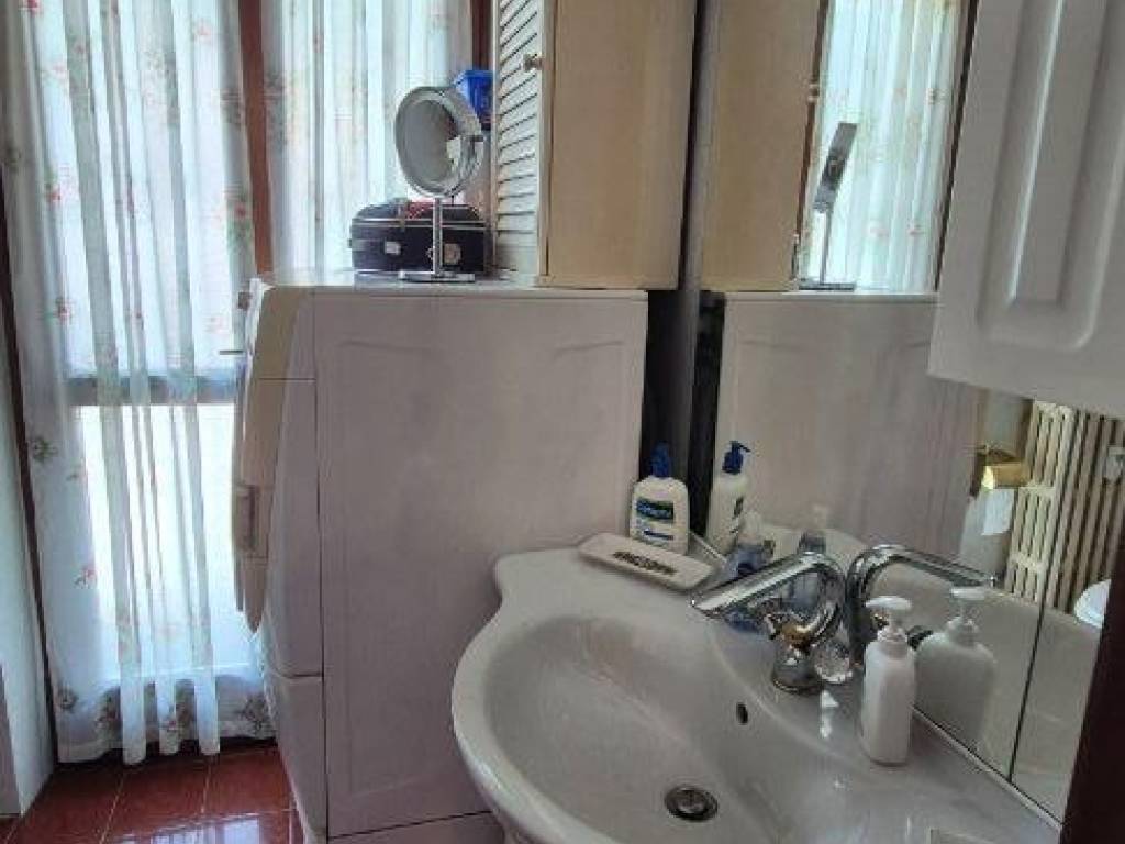 Appartamento a Varallo in Via Morgiazzi, 35 - Foto 2
