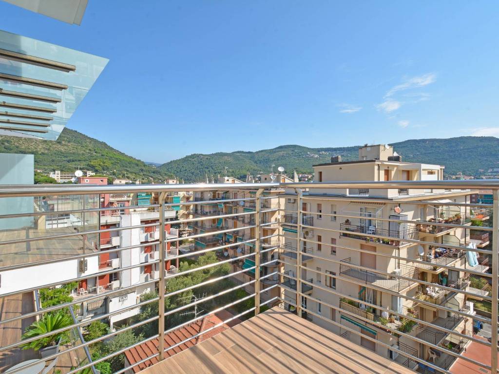 Attico / mansarda a Pietra ligure in Viale Europa - Foto 5