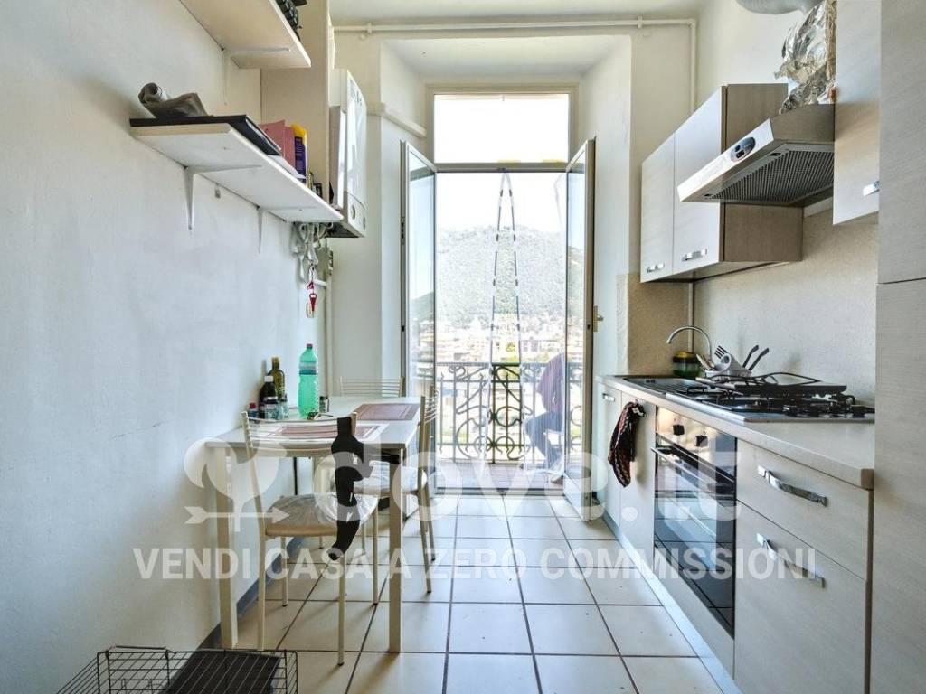Appartamento a Como in Via Monterotondo, 5 - Foto 4