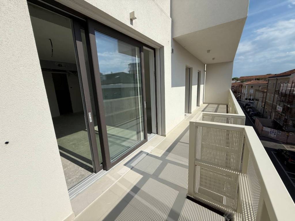 Attico / mansarda a Civitanova marche in Corso Giuseppe Garibaldi, 54 - Foto 3