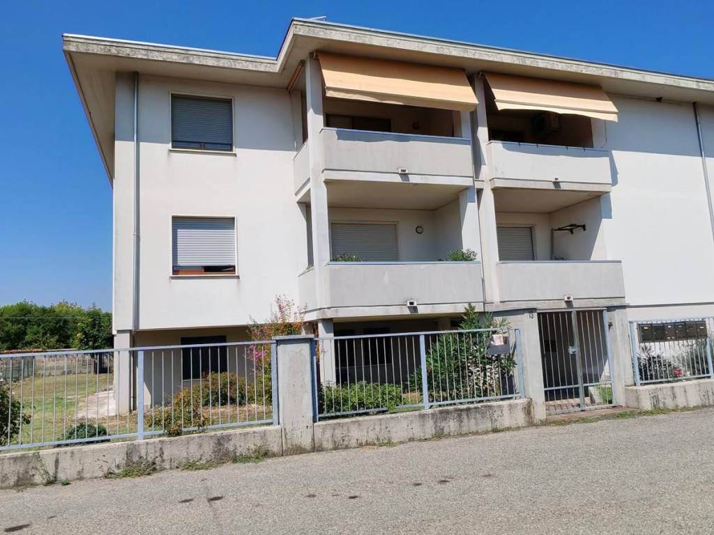 Appartamento a Borgonovo val tidone in Via Giovanni Pascoli, 13 - Foto 2