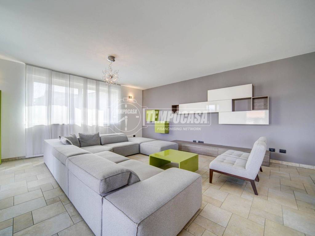 Villa a Azzate in Via Cascina Cassinello 5 - Foto 3