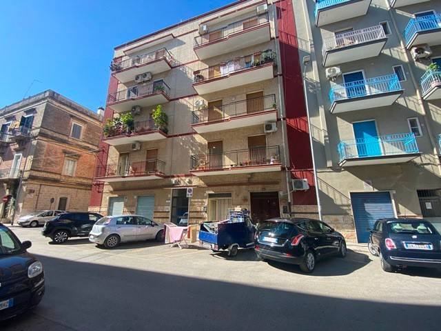 Appartamento a Bisceglie in Via Salvatore Silvestris - Foto 3