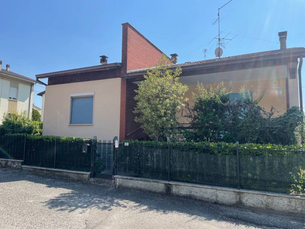 Villa a Ponte dell'olio in Via Ormellina, 21 - Foto 2
