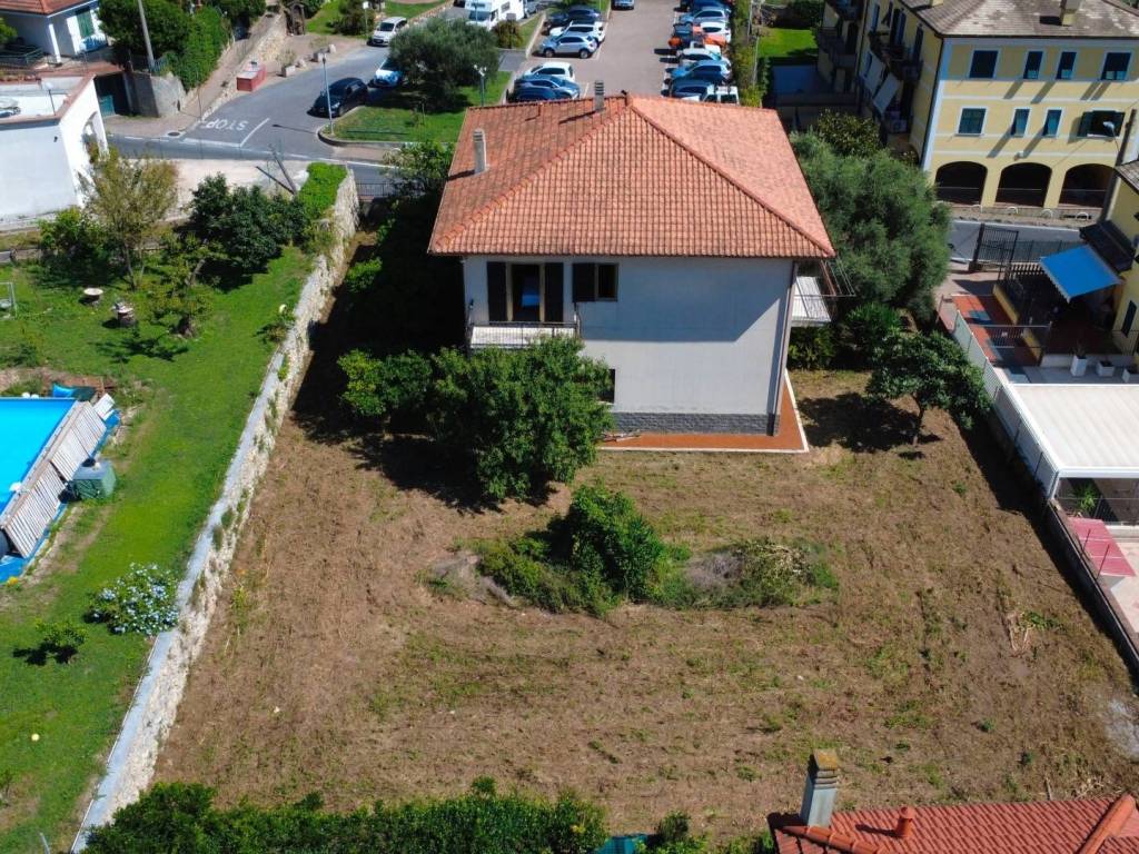 Villa a Tovo san giacomo in Via Roma, 56 - Foto 3