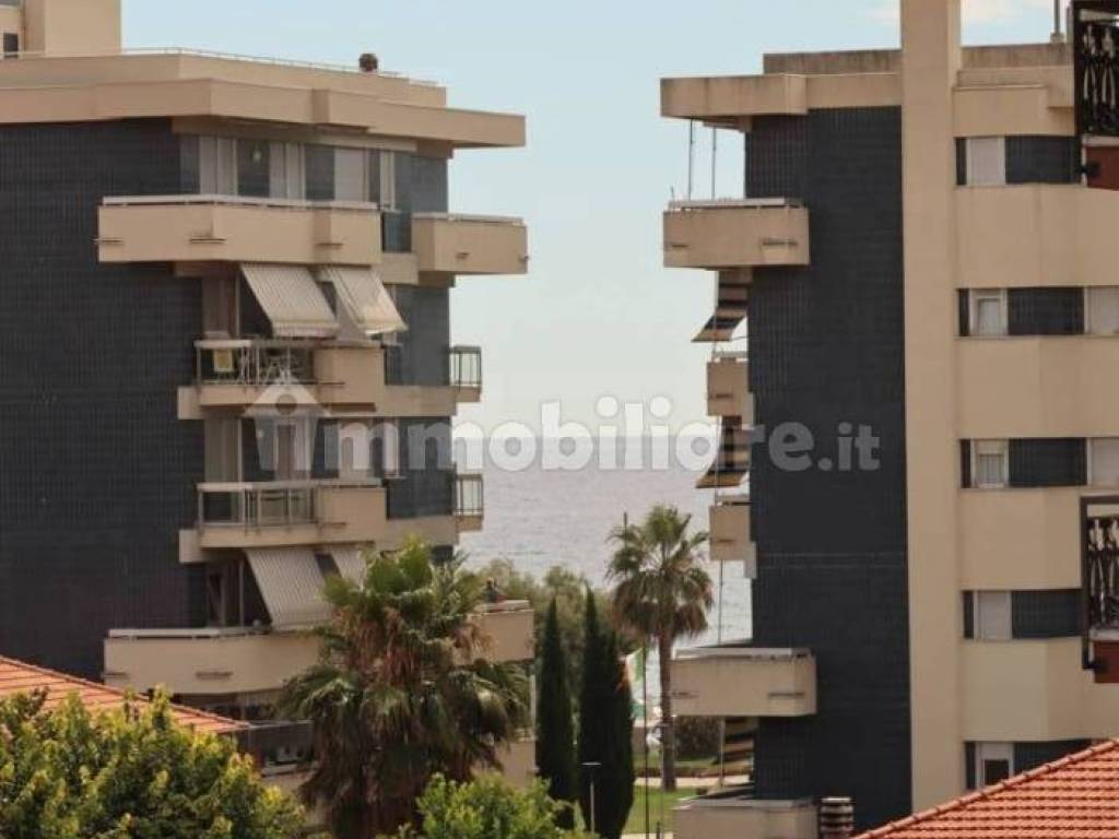 Appartamento a Andora in Via dei Mille - Foto 2