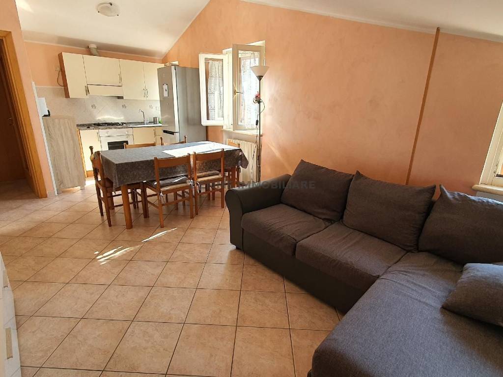 Appartamento a Ascoli piceno in VIA DELLE CONVERTITE 10 - Foto 4