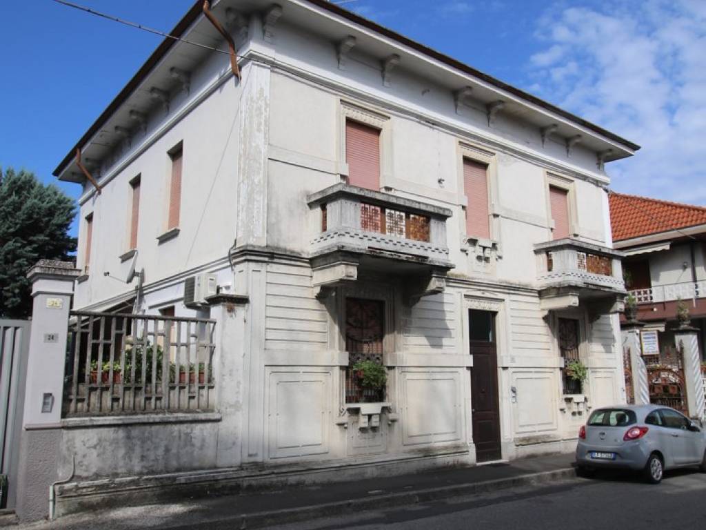 Appartamento a Busto arsizio in Via Risorgimento, 22 - Foto 3