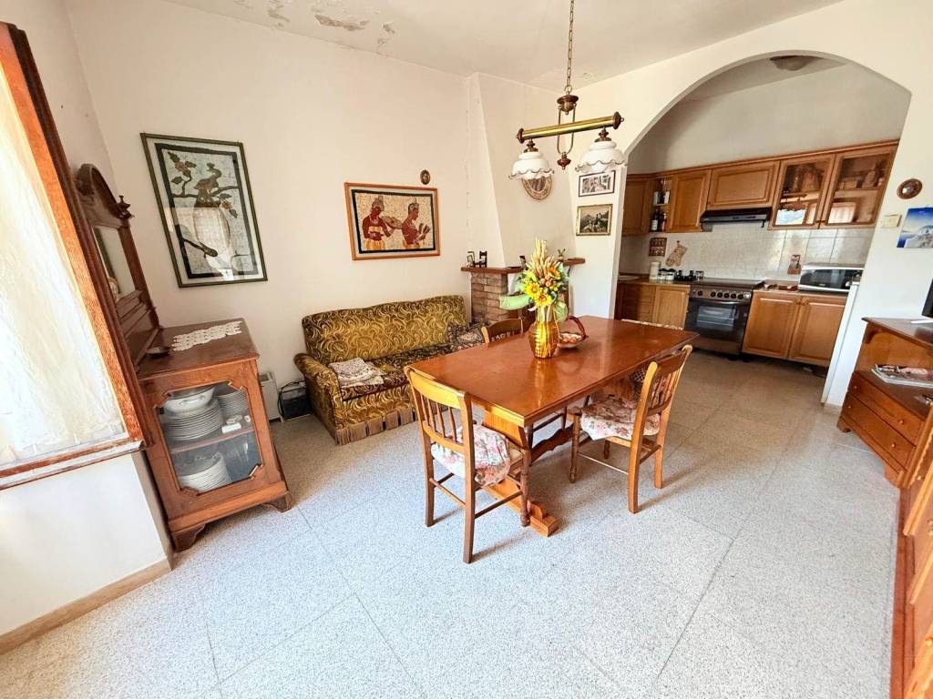Casa indipendente a Fossombrone in Via Manganella Bassa - Foto 2