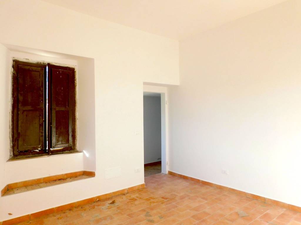 Casa indipendente a Sarnano in Contrada Romani - Foto 4