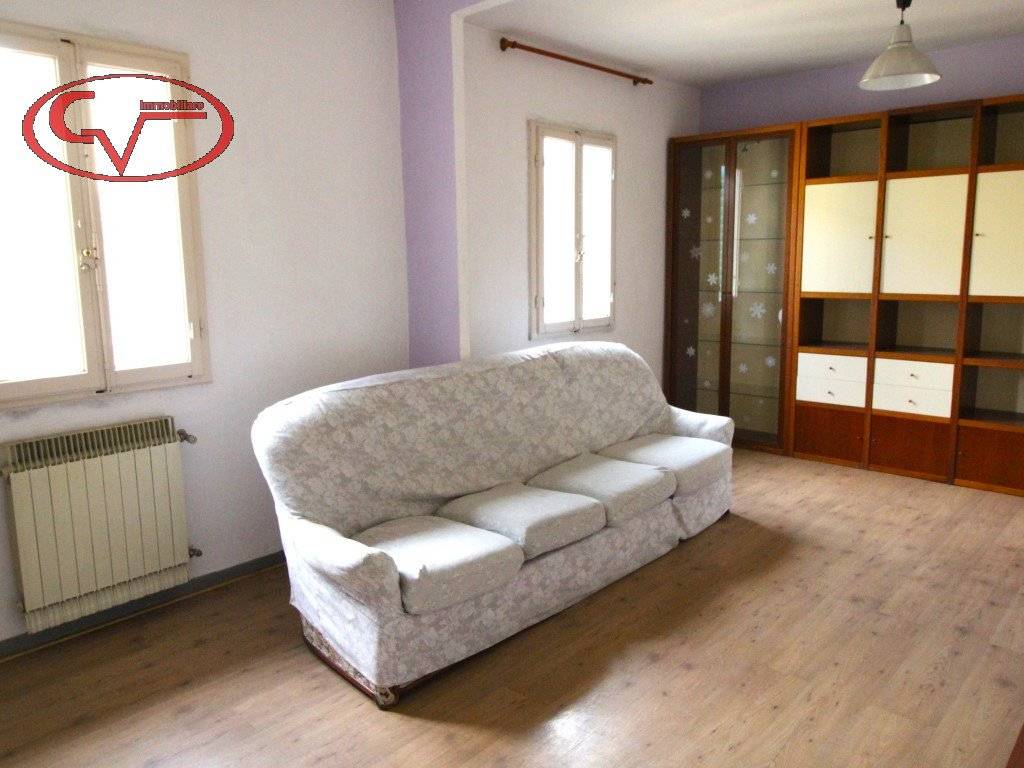Appartamento a San giovanni valdarno in Via Giuseppe Mazzini - Foto 3