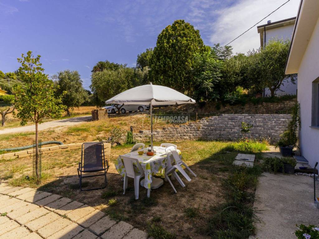 Villa a Civitanova marche in Contrada San Savino - Foto 2