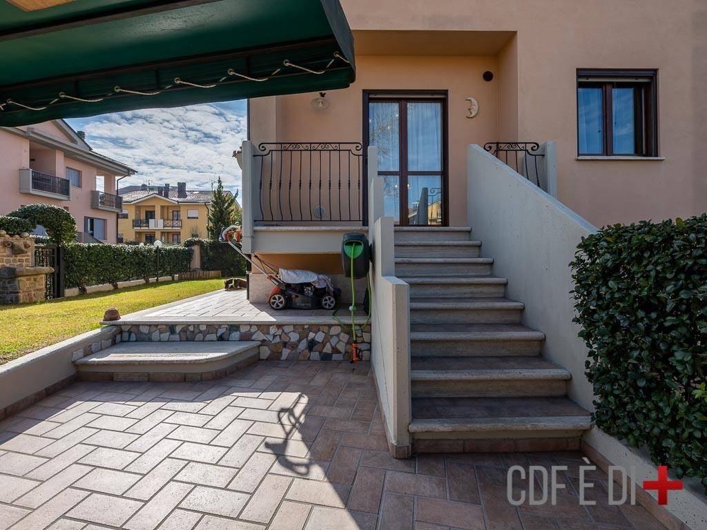 Villa a Rieti in Via Leone Cattani - Foto 4