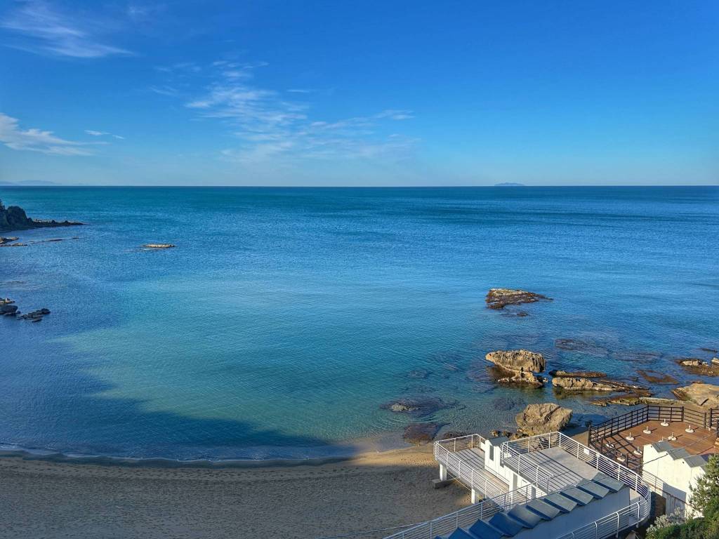 Villa a Rosignano marittimo in Via Derna - Foto 2