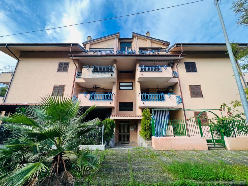 Appartamento a Pizzo in Via Riviera Prangi - Foto 3