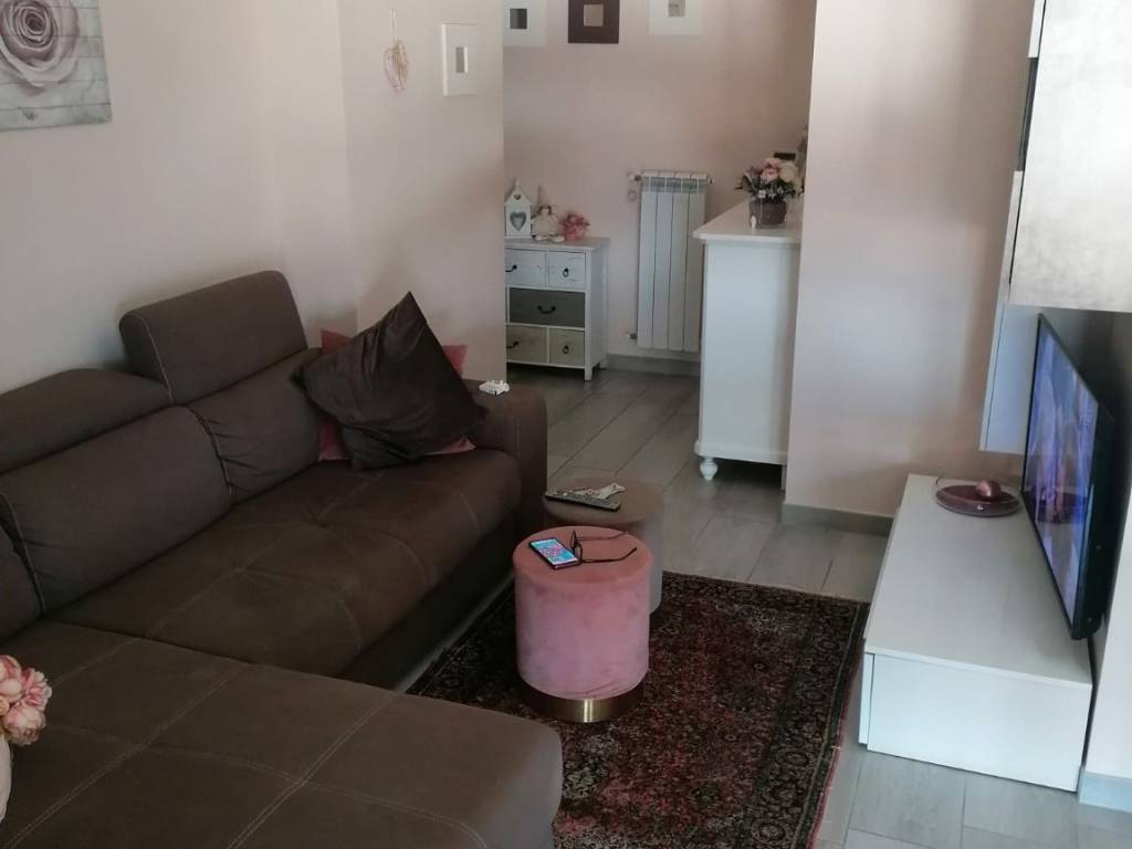 Appartamento a Angri in Via Ardinghi - Foto 2
