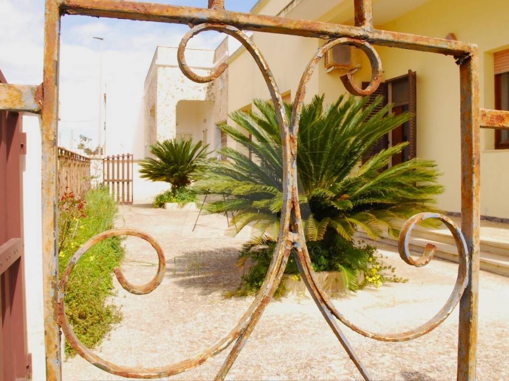 Casa indipendente a Morciano di leuca in Via Santa Caterina da Siena, 19 - Foto 4